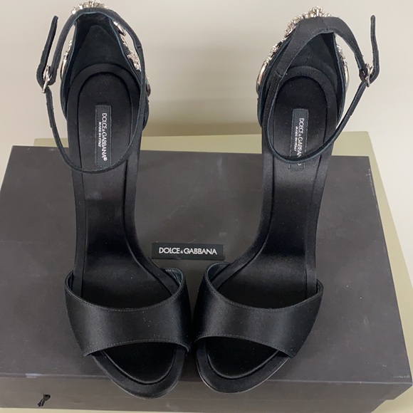 Dolce & Gabanna black ankle strap crystal sandals - Picture 4 of 9
